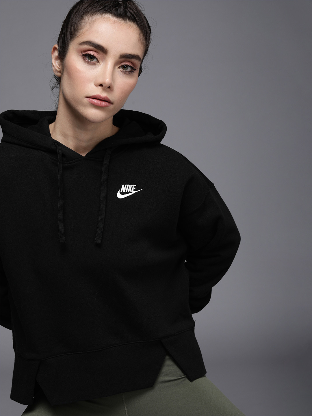 

Nike Women Black Solid Club Fleece Oversized Hooded Sweatshirt