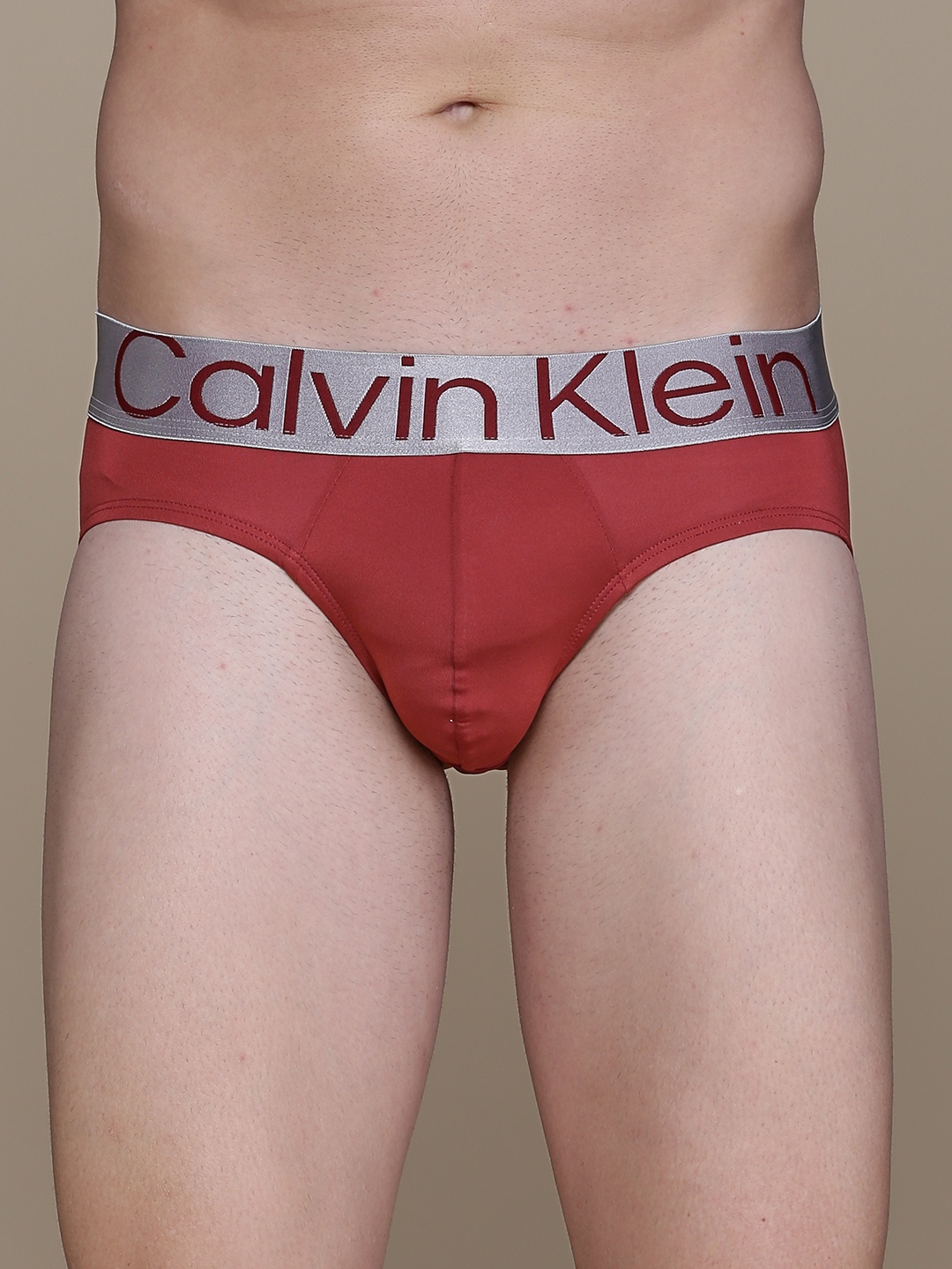 

Calvin Klein Underwear Brick Red Solid Low-Rise Knitted Hipster Briefs