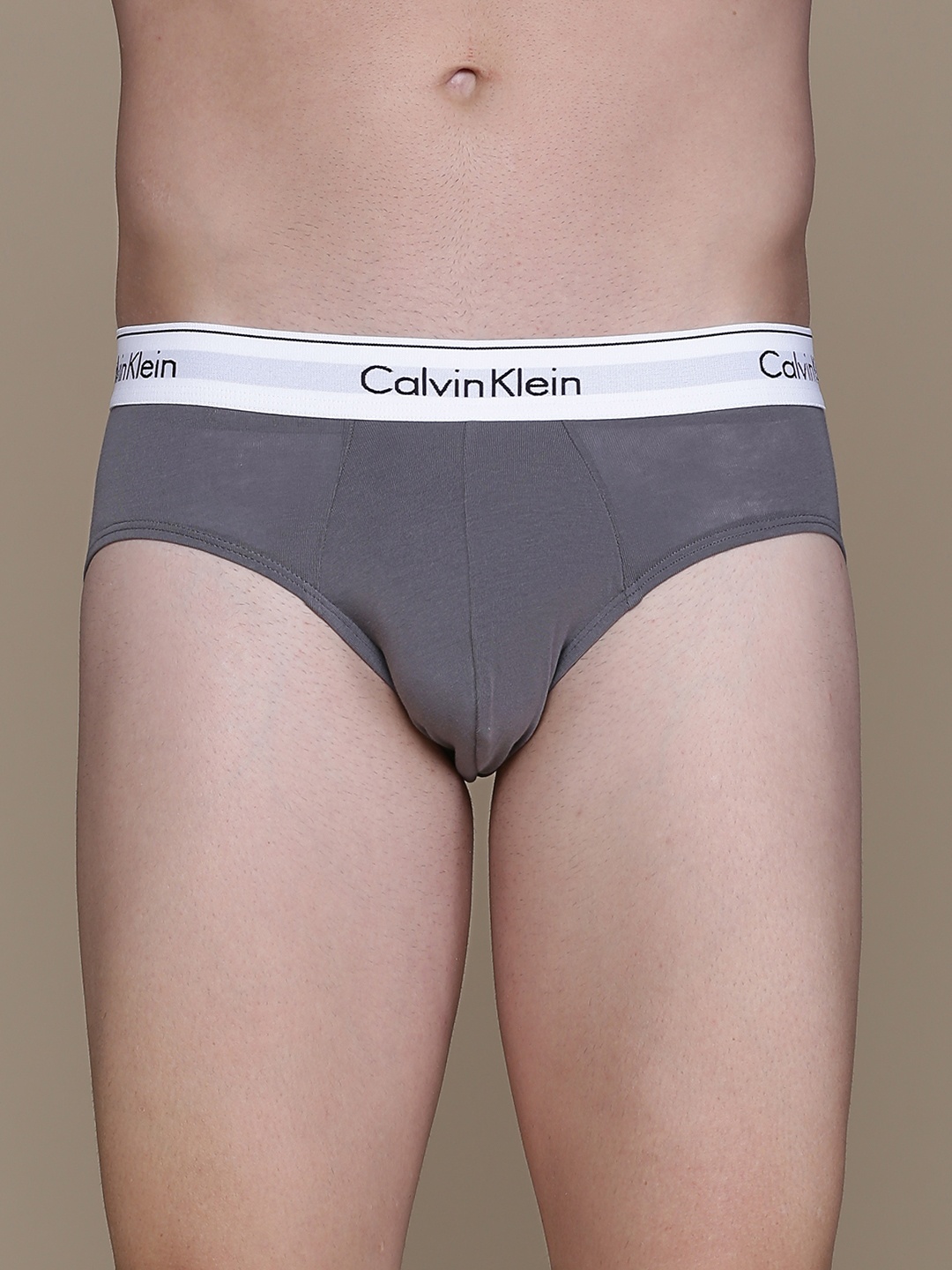 

Calvin Klein Underwear Men Grey Solid Low-Rise Knitted Hipster Briefs