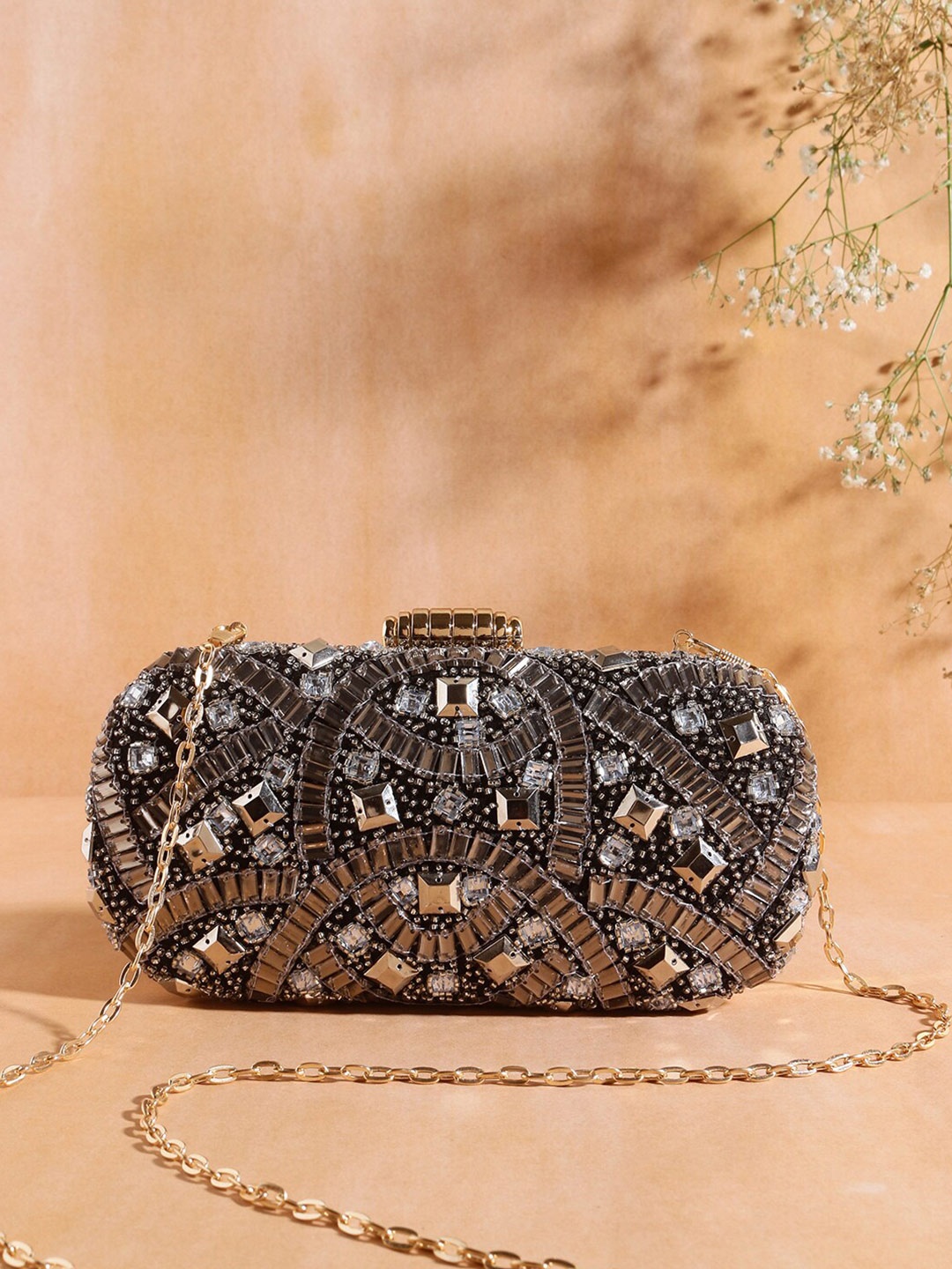 

Swisni Black & Gold-Toned Embellished Box Clutch
