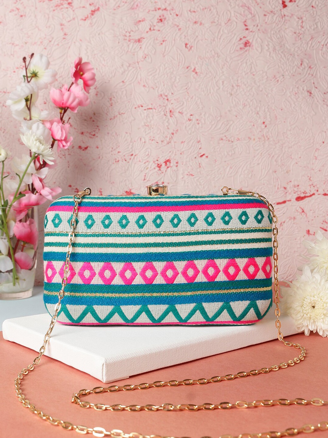 

Swisni Blue & Pink Printed Box Clutch