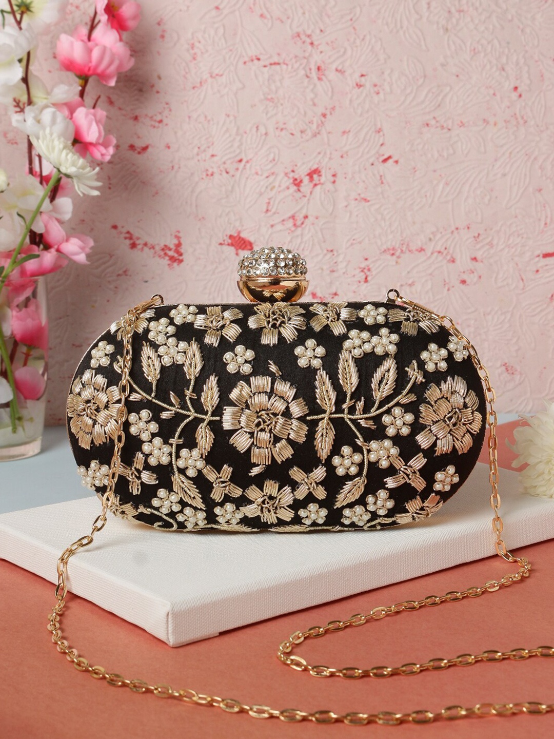 

Swisni Black & Gold-Toned Embellished Box Clutch