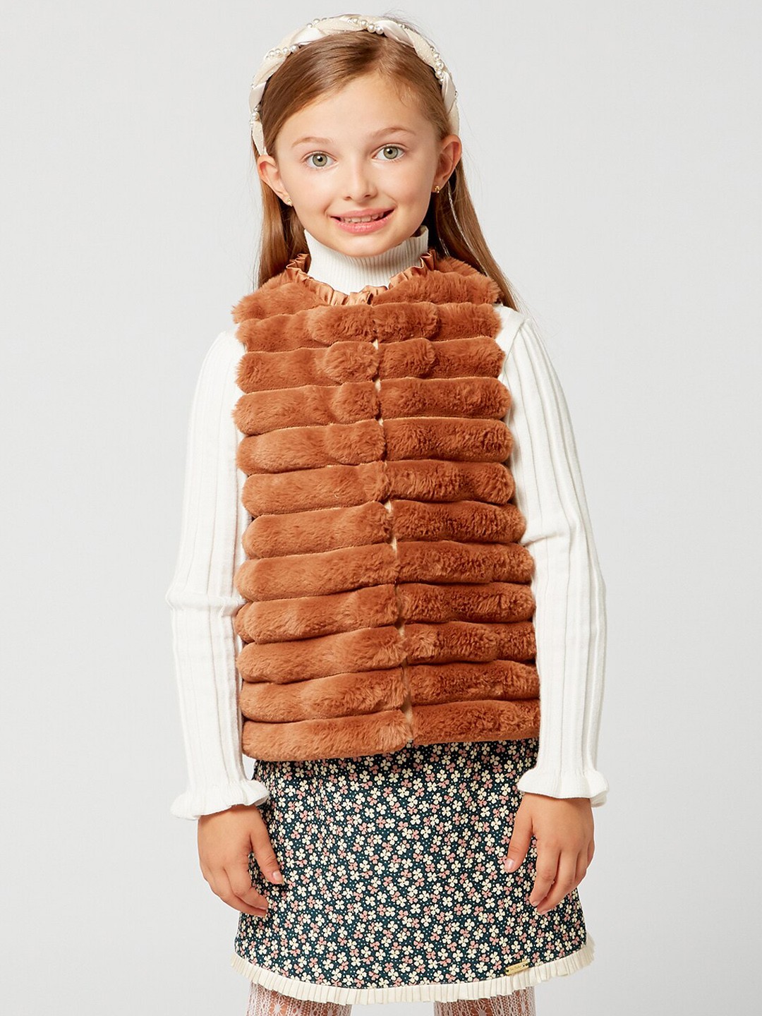 

One Friday Girls Brown Crop Tailored Jacket