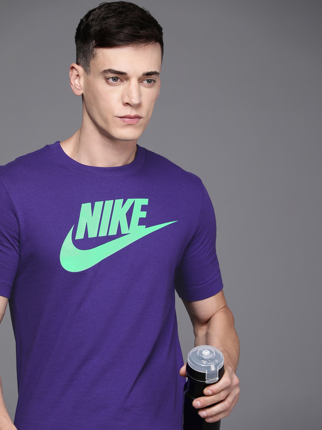 

Nike Men Purple & Green Brand Logo Printed Icon Futura T-shirt