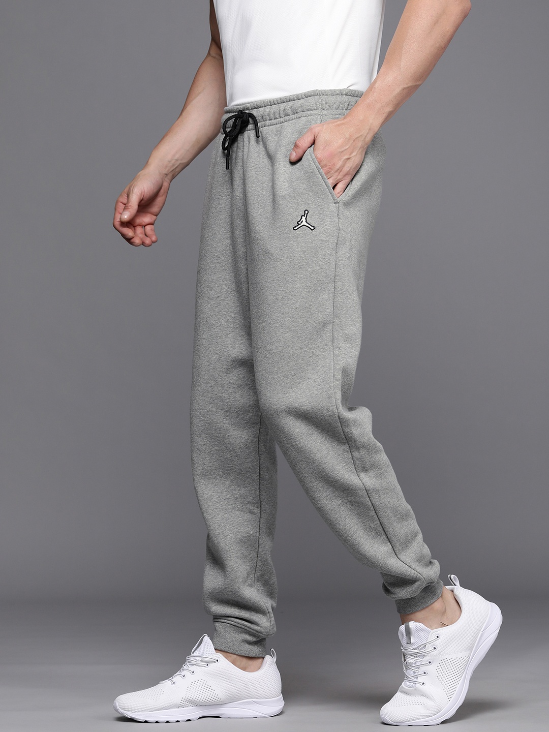 

Nike Men Grey Melange Solid Jordan Essentials Fleece Joggers