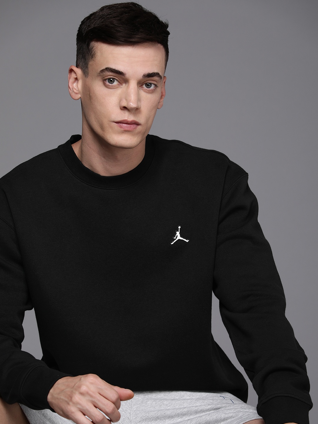 

Nike Men Black Solid Jordan Essentials Fleece Sweatshirt