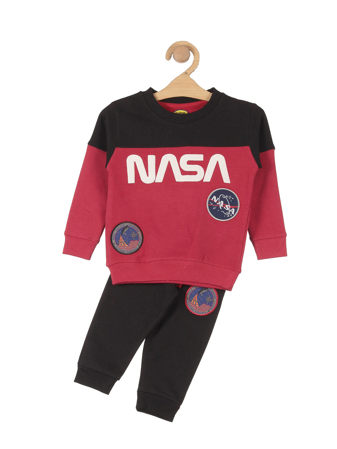 

Lil Lollipop Boys Black & Maroon Colourblocked Pure Cotton T-shirt with Trouser