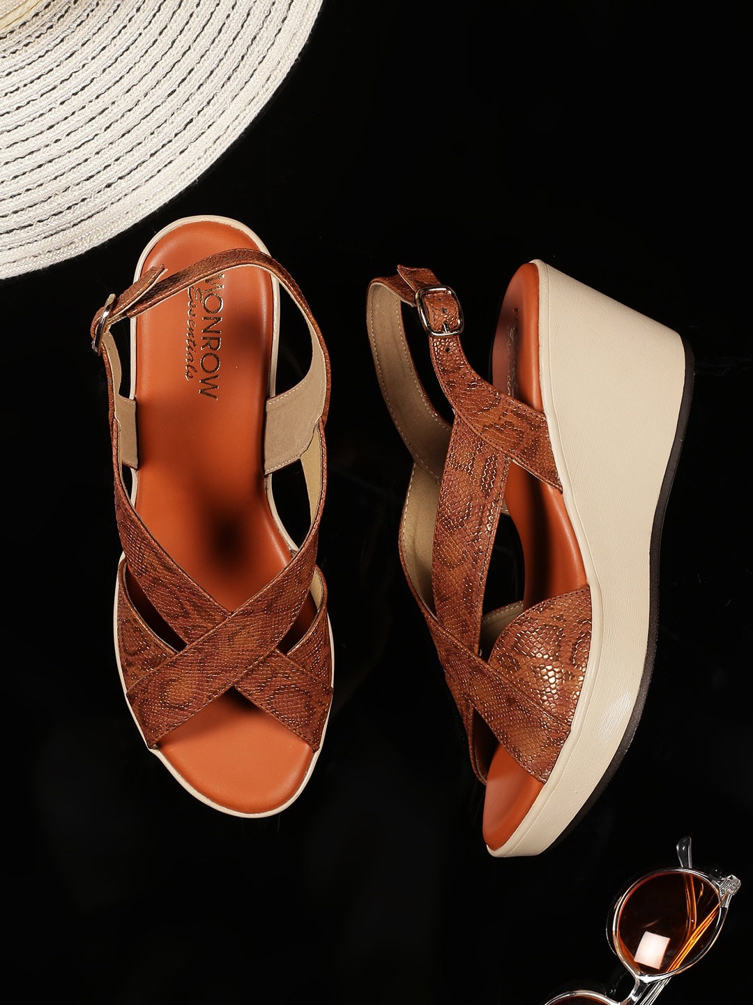 

Monrow Tan Colourblocked PU Wedge Sandals