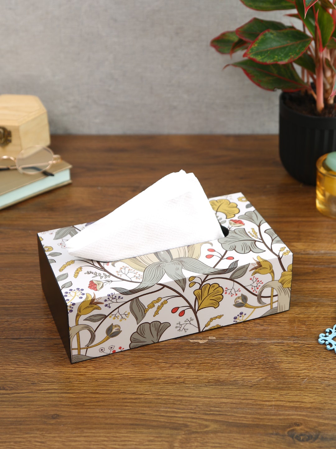 

Reinvention Factory Retro Hibiscus Wooden Tissue Paper Box, White