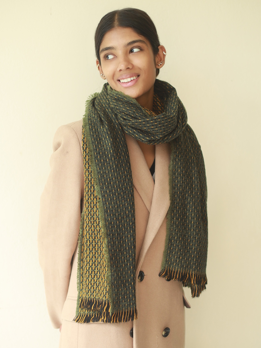 

Ayesha Women Green Winter Acrylic Scarf