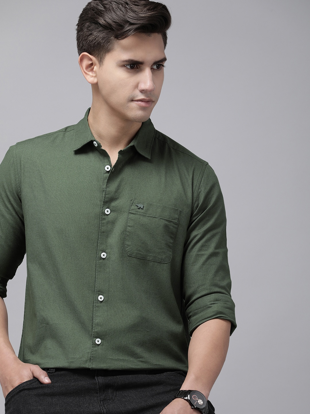 

THE BEAR HOUSE Men Green Solid Cotton Slim Fit Casual Shirt