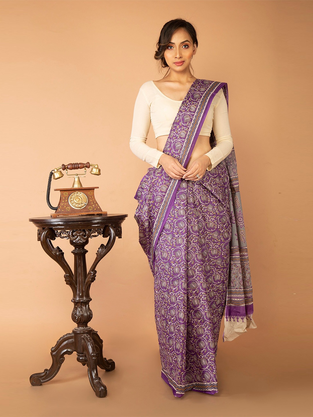 

Unnati Silks Violet & Grey Ethnic Motifs Pure Cotton Kovai Saree