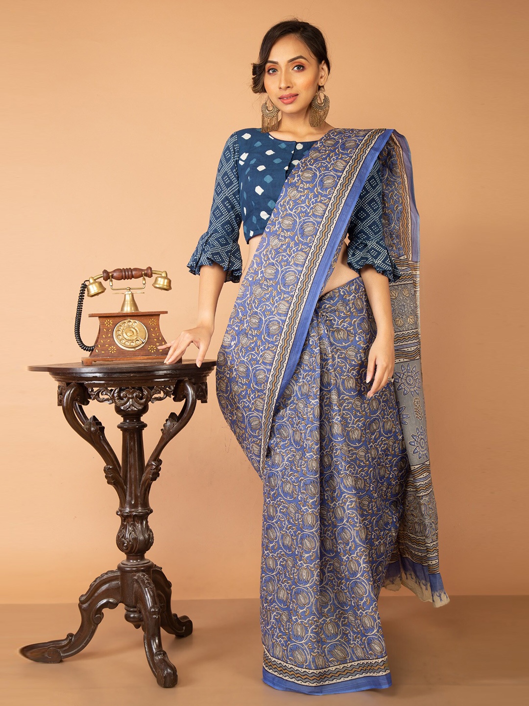 

Unnati Silks Blue & Beige Ethnic Motifs Pure Cotton Kovai Saree