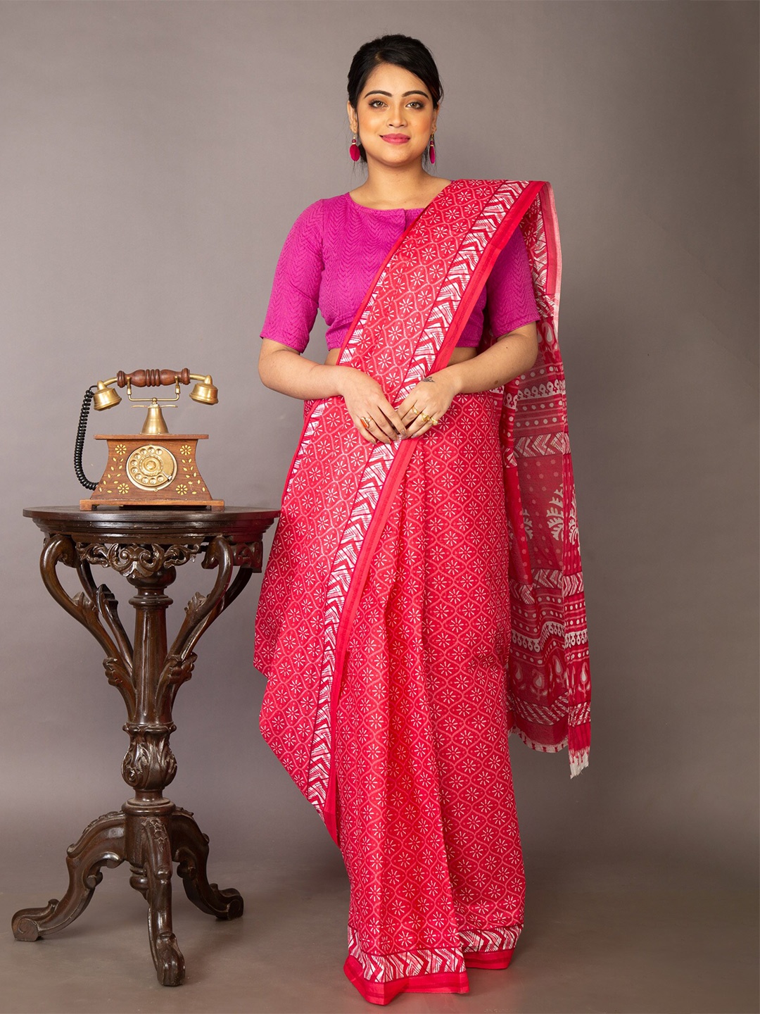 

Unnati Silks Pink & White Ethnic Motifs Pure Cotton Kovai Saree