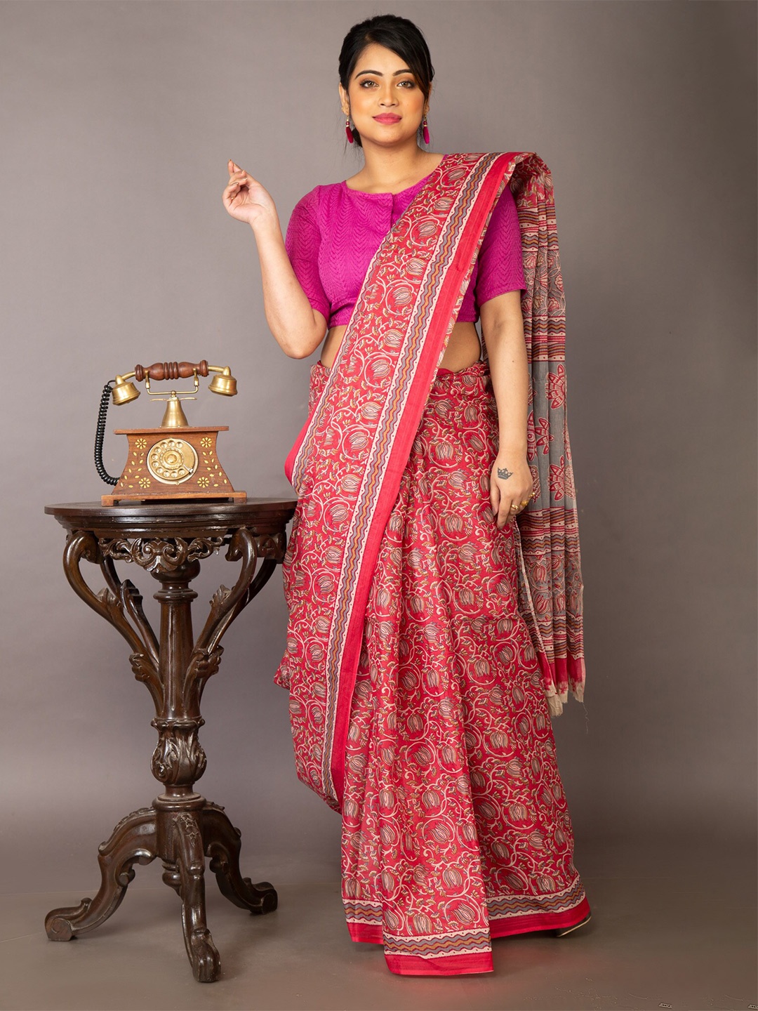 

Unnati Silks Pink & White Ethnic Motifs Pure Cotton Kovai Saree