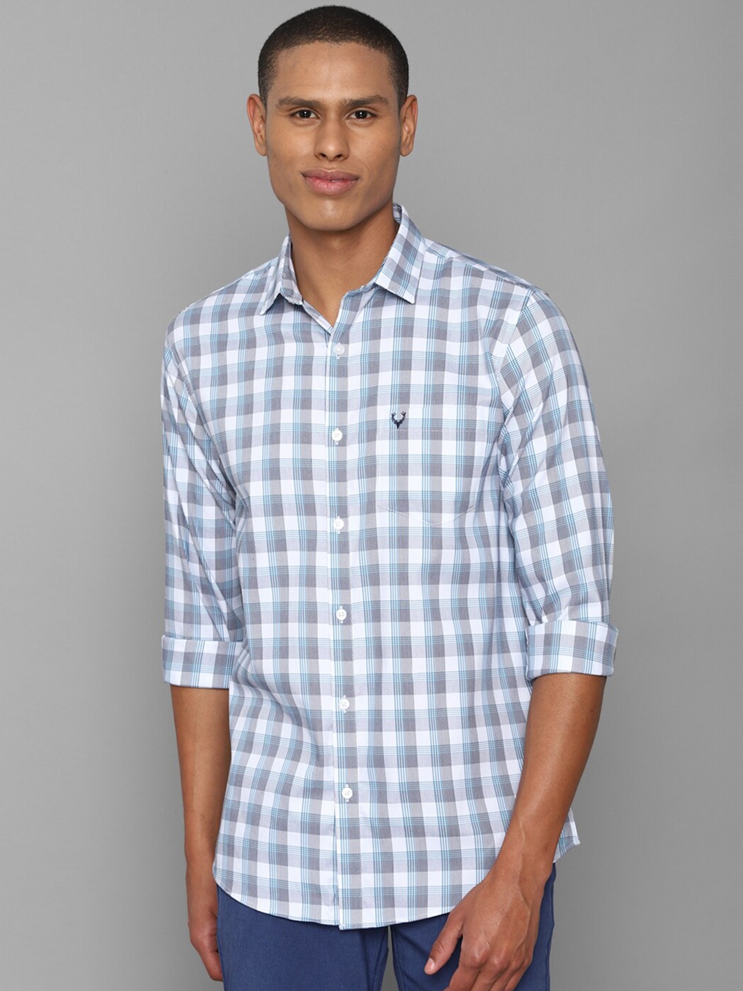 

Allen Solly Men White & Blue Slim Fit Checked Casual Shirt