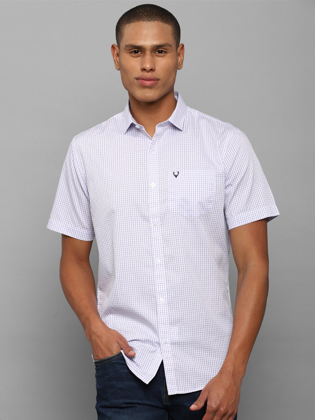

Allen Solly Men White Slim Fit Checked Cotton Casual Shirt
