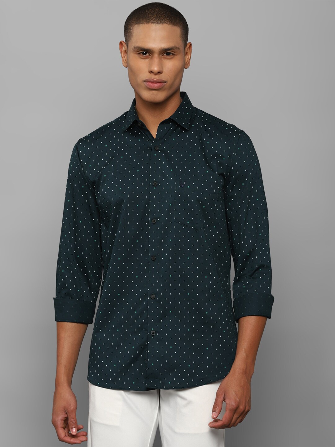 

Allen Solly Men Navy Blue Slim Fit Printed Cotton Casual Shirt