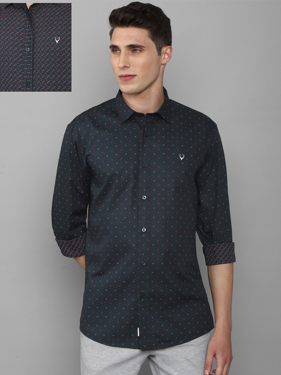 

Allen Solly Men Black Slim Fit Printed Pure Cotton Casual Shirt