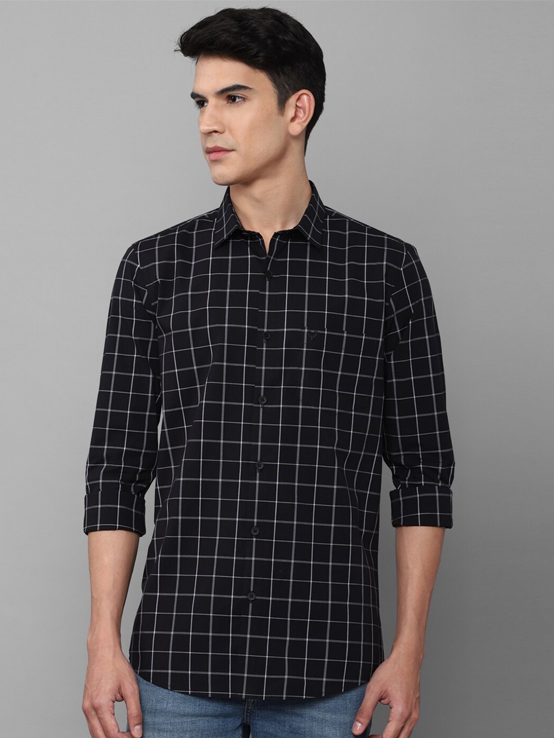

Allen Solly Men Black Slim Fit Checked Casual Shirt