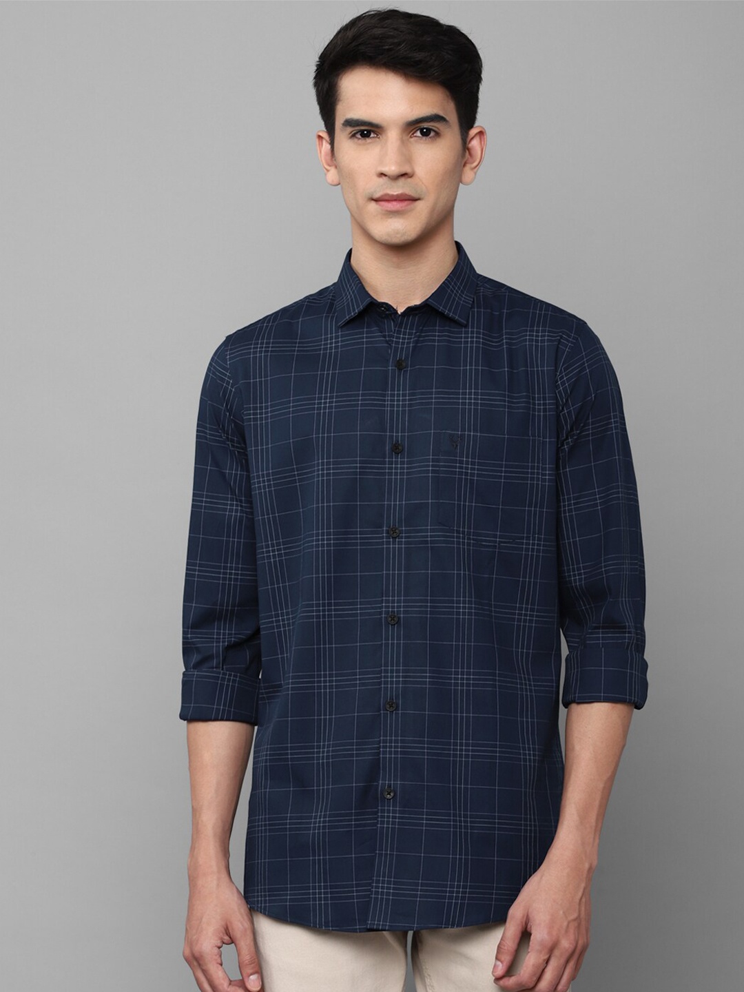 

Allen Solly Men Navy Blue Slim Fit Tartan Checked Casual Shirt