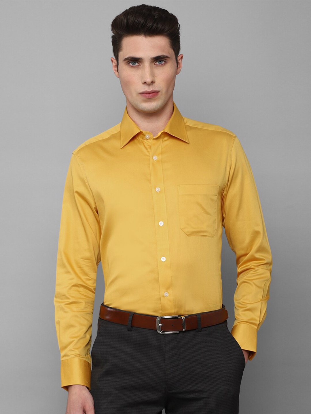 

Louis Philippe Men Yellow Slim Fit Formal Shirt