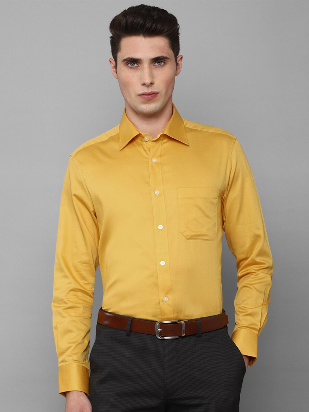 

Louis Philippe Men Yellow Slim Fit Formal Shirt