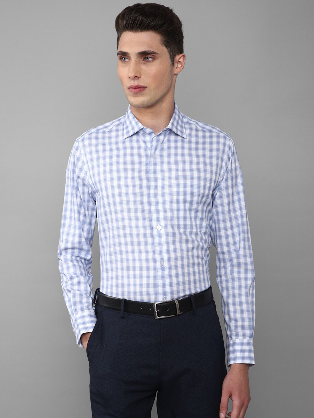 

Louis Philippe Men Blue Slim Fit Gingham Checks Checked Formal Shirt