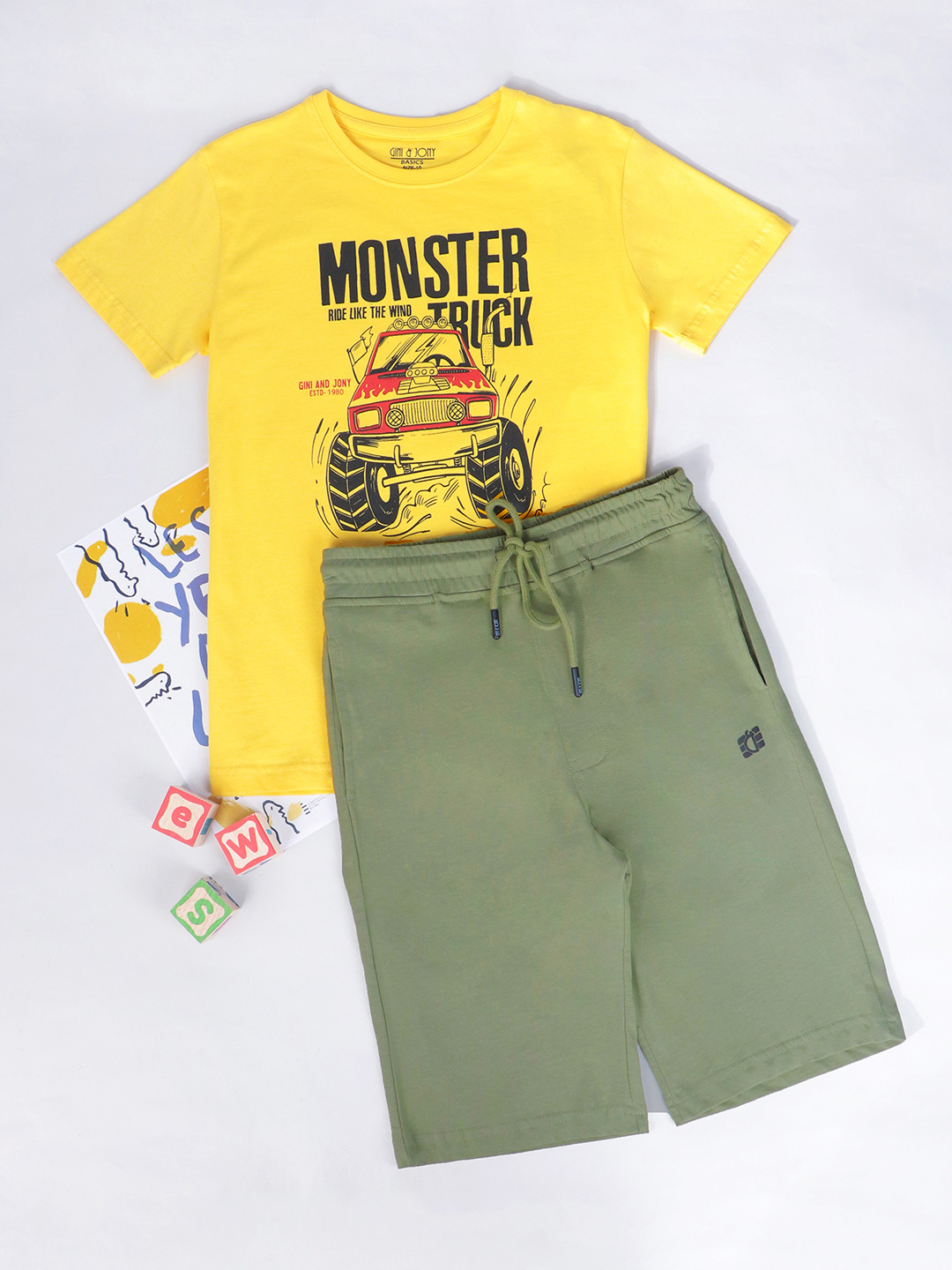 

Gini and Jony Boys Yellow & Green Printed Cotton T-shirt with Shorts