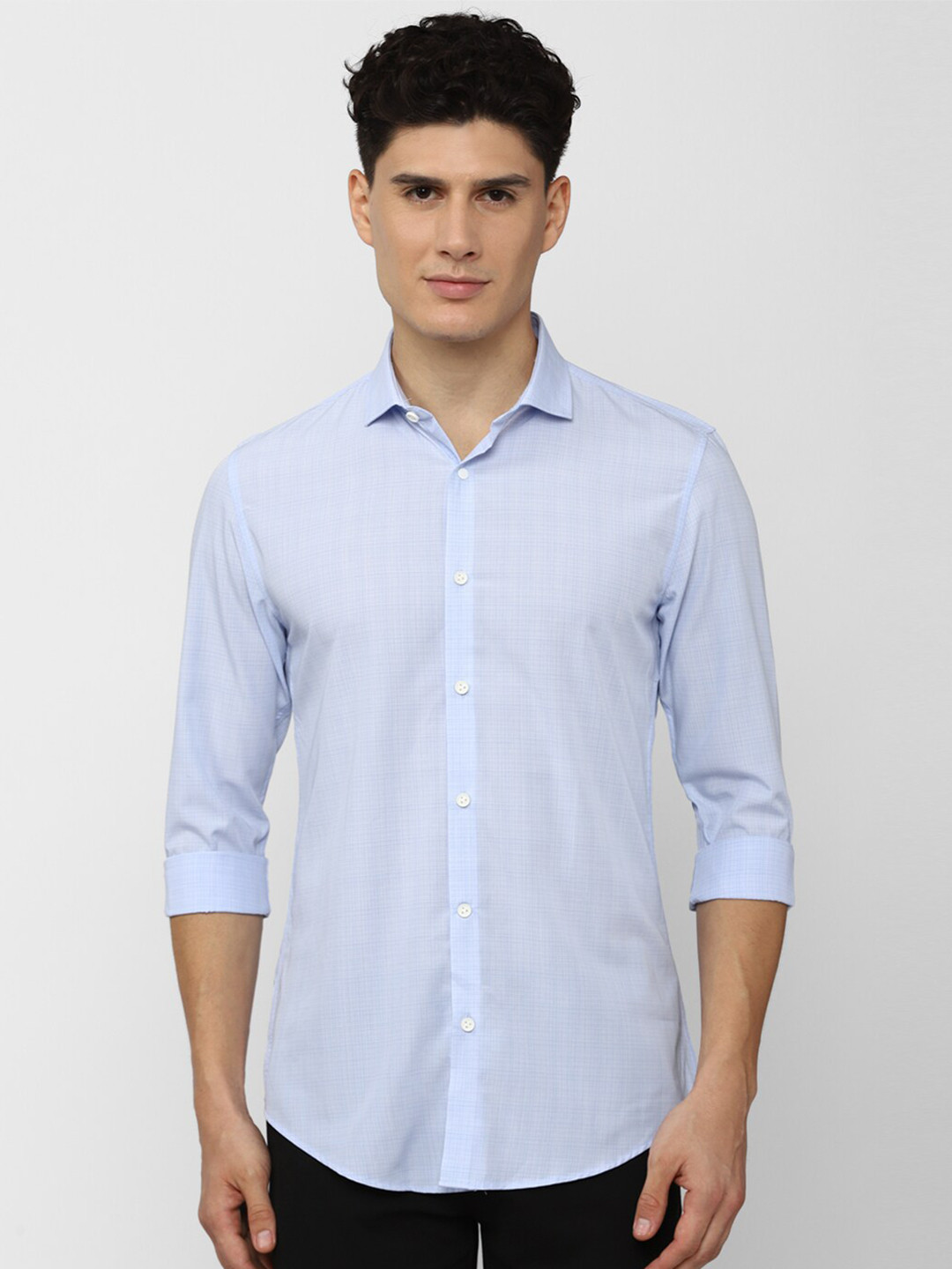 

Peter England Men Blue Slim Fit Striped Formal Shirt