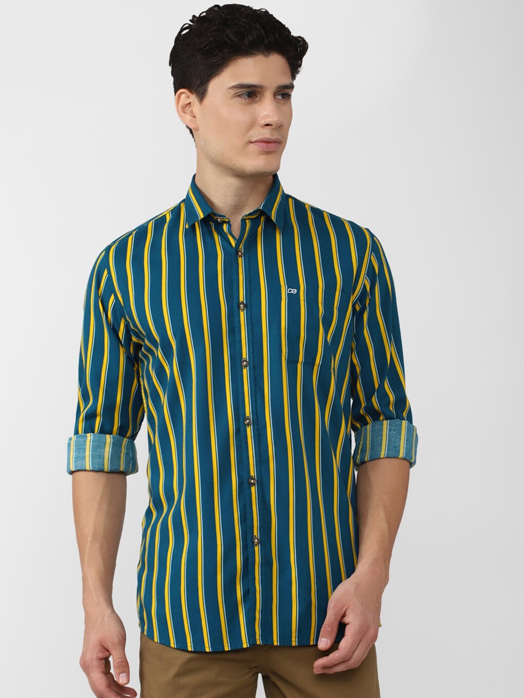 

Peter England Casuals Men Multicoloured Slim Fit Striped Casual Shirt, Multi