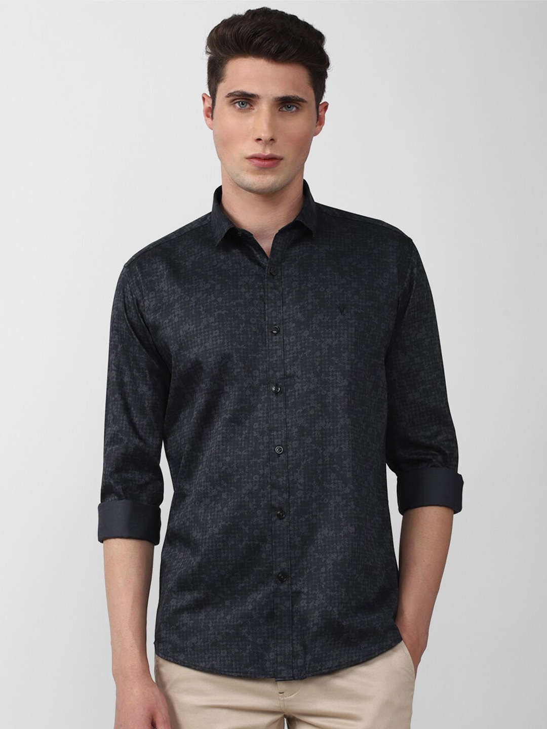 

V Dot Men Grey Slim Fit Floral Printed Casual Shirt