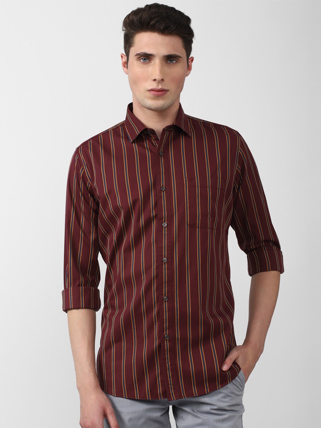 

Van Heusen Sport Men Maroon Slim Fit Striped Casual Shirt