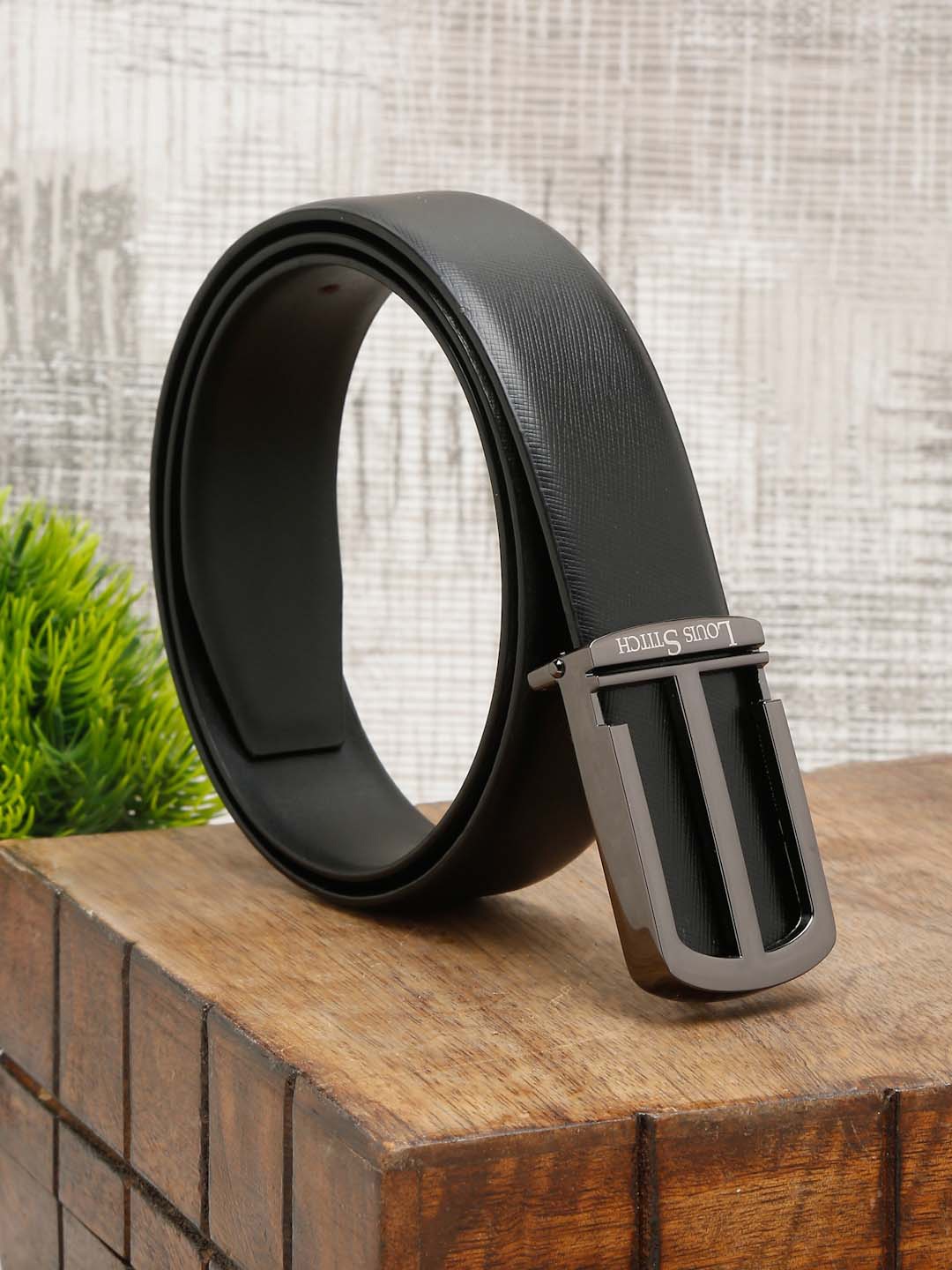 

LOUIS STITCH Men Black Leather Formal Belt