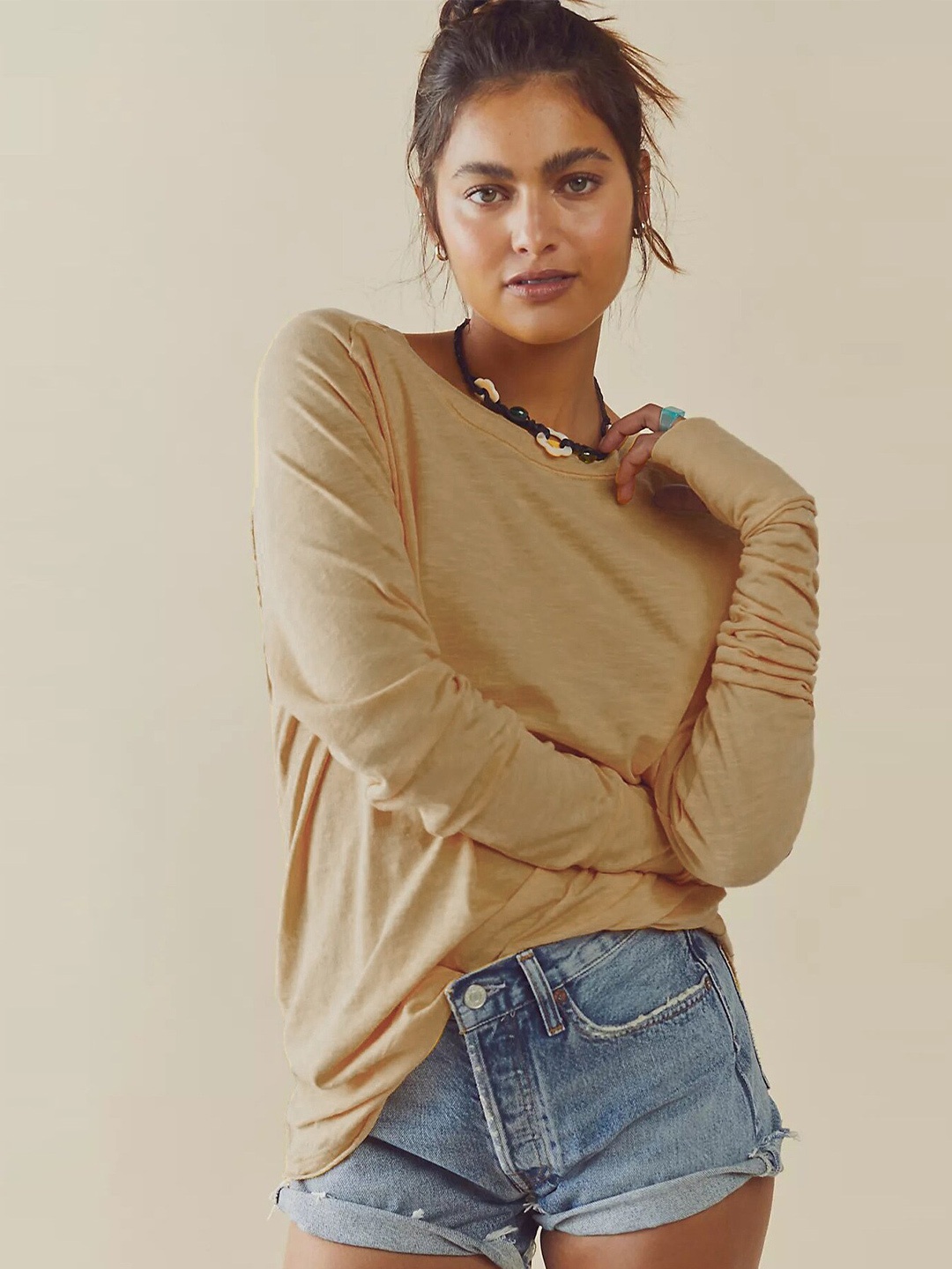 

BoStreet Women Beige Solid T-shirt