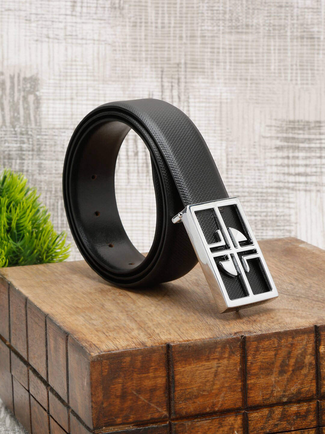 

LOUIS STITCH Men Black Leather Formal Belt