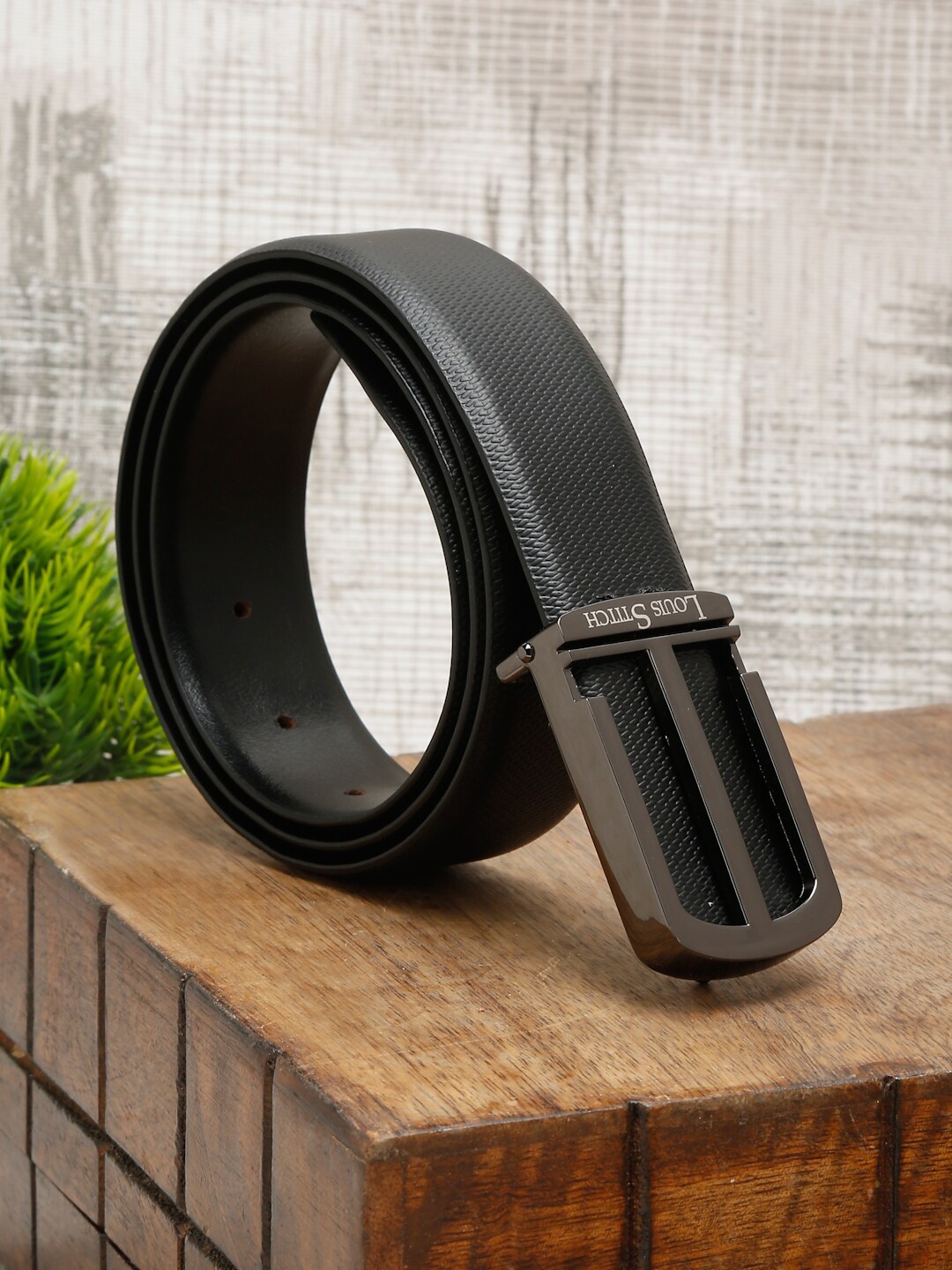 

LOUIS STITCH Men Black Leather Formal Belt