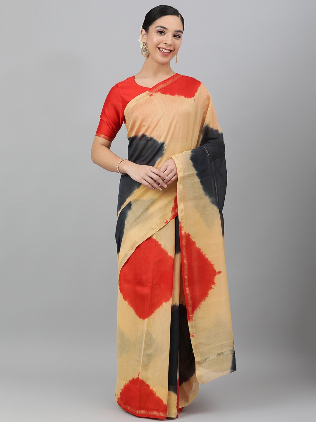 

Ragavi Beige & Grey Tie and Dye Zari Silk Blend Fusion Chanderi Saree