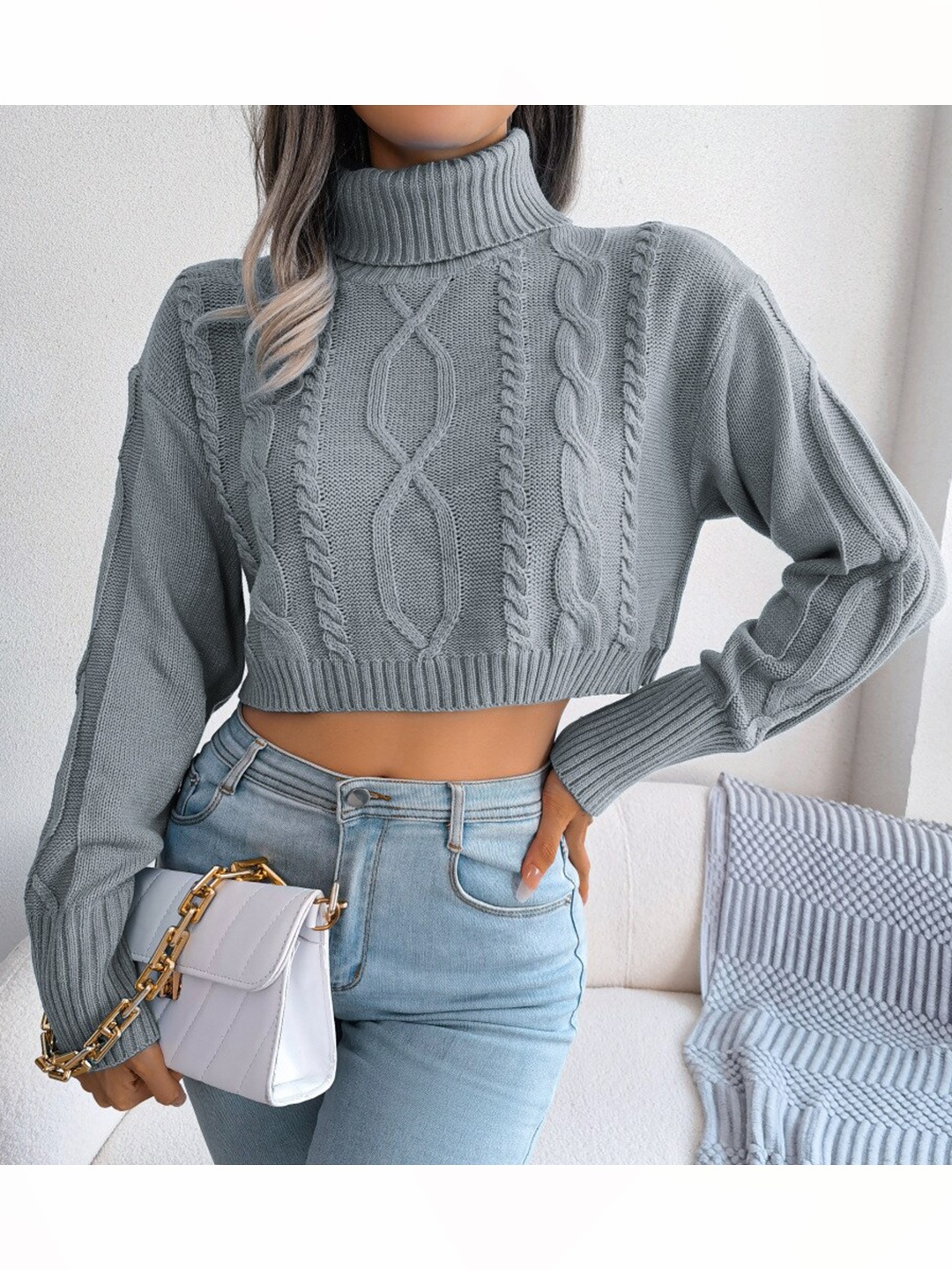 

BoStreet Women Grey Cable Knit Crop Pullover Sweater