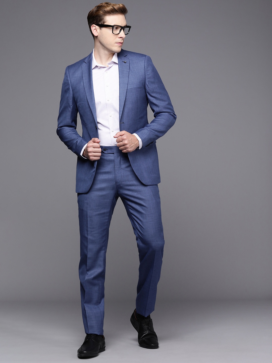 

Raymond Men Slim Fit Checked Single-Breasted 2-Piece Formal Suit, Blue