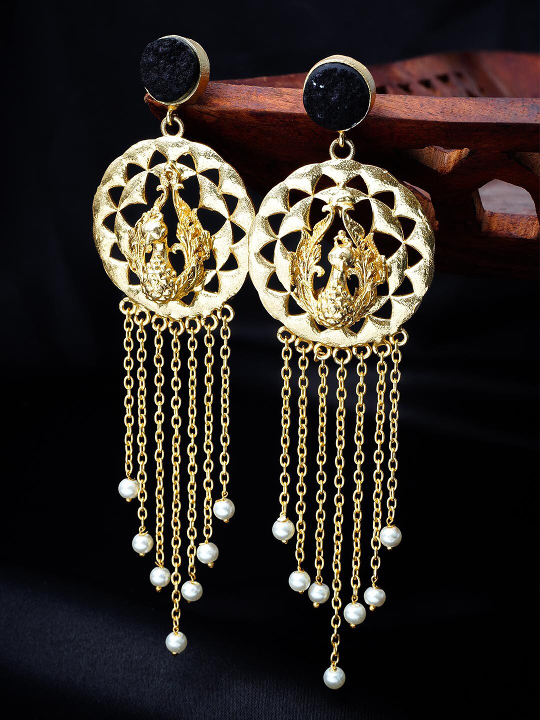 

Urmika Pink Contemporary Drop Earrings