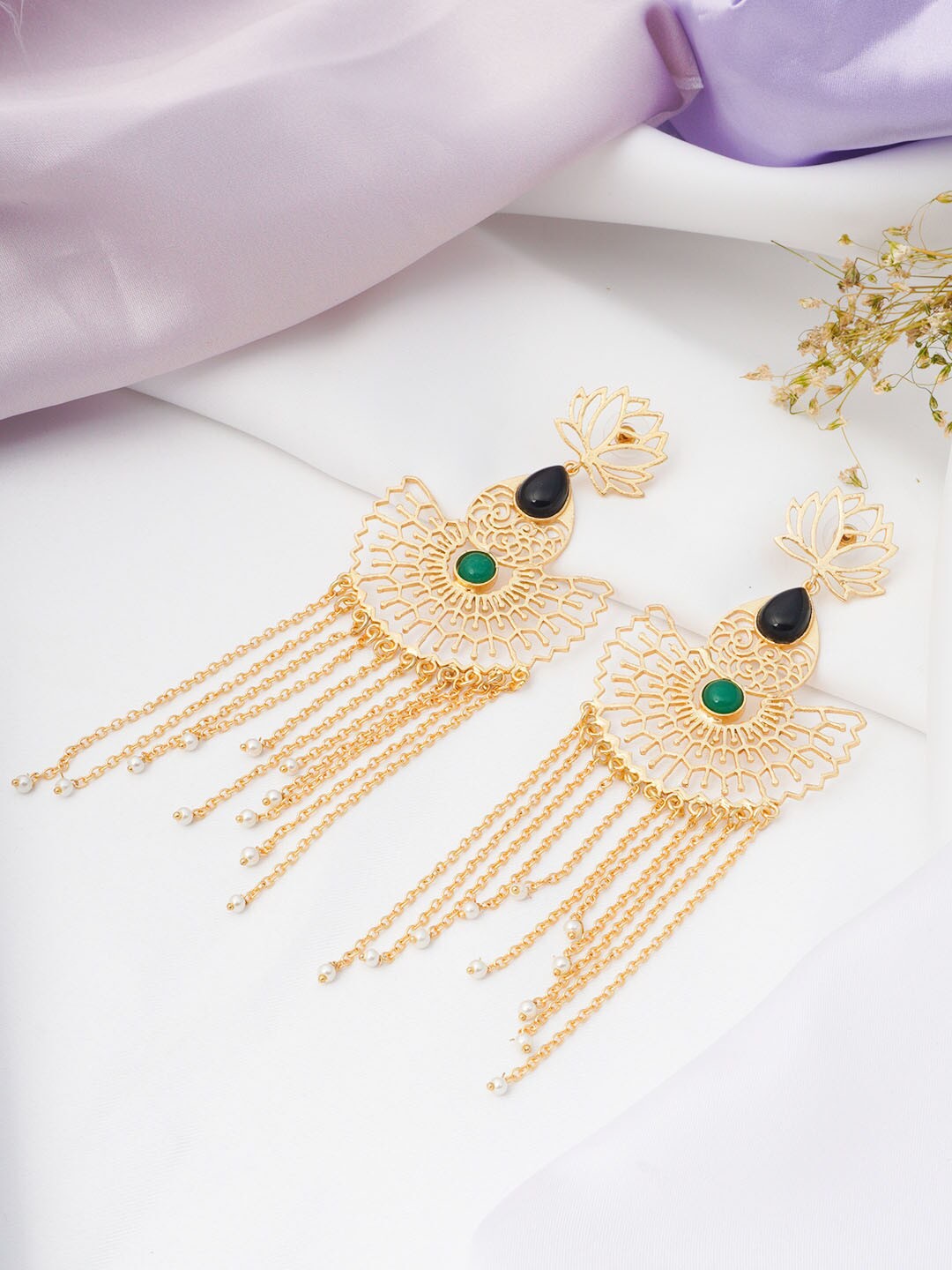 

Urmika Black Contemporary Studs Earrings