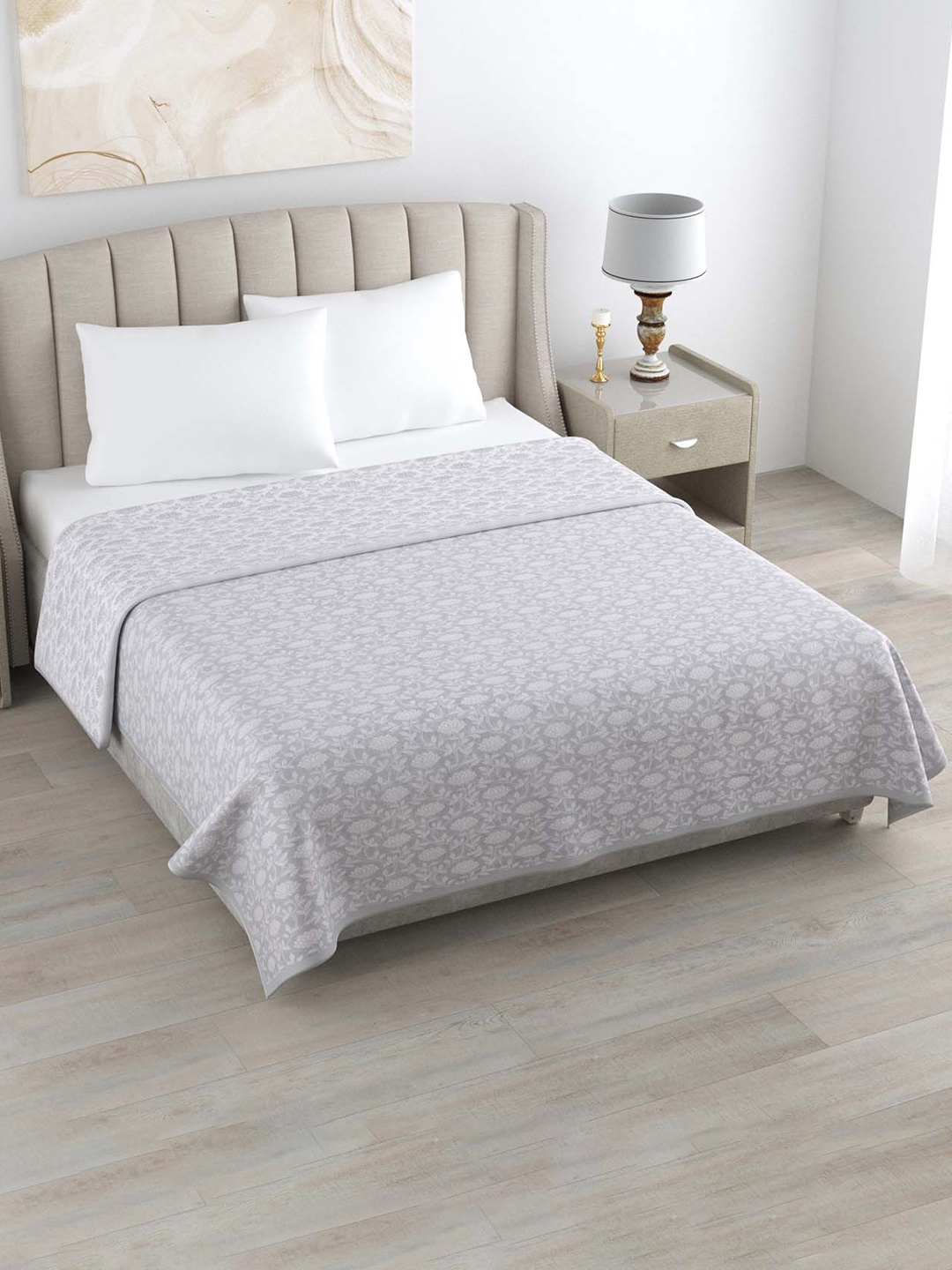 

haus & kinder Grey & White Cotton Floral AC Room 150 GSM Single Bed Dohar
