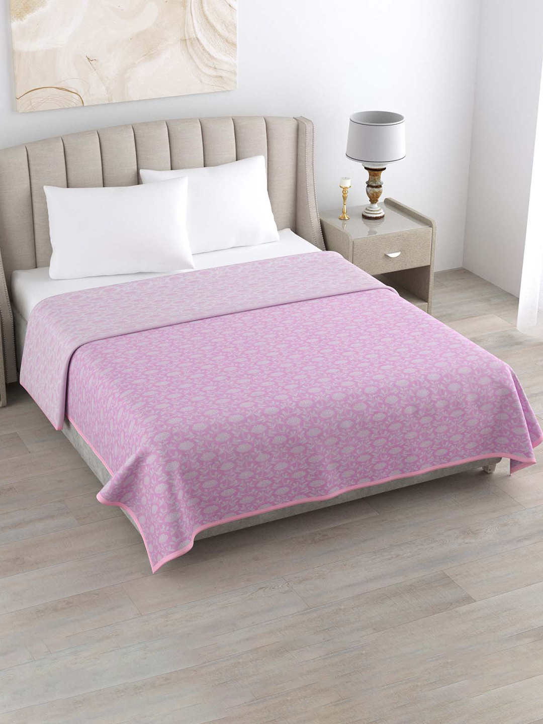 

haus & kinder Pink & Off White Cotton Floral AC Room 150 GSM Double Bed Dohar
