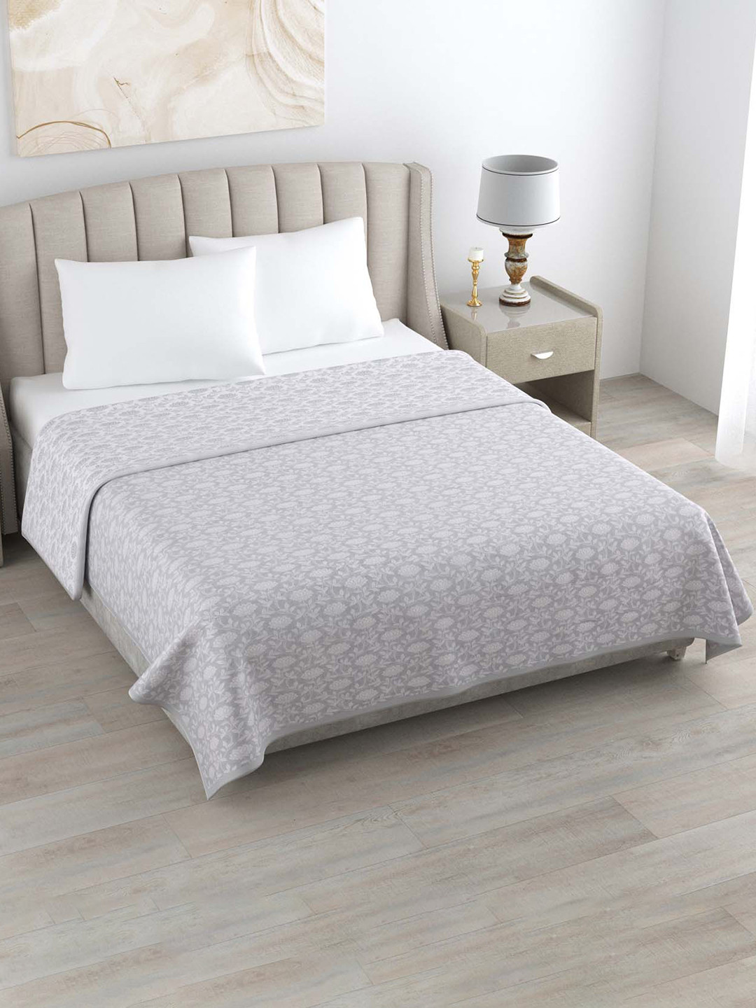 

haus & kinder Grey & Off White Cotton Floral AC Room 150 GSM Double Bed Dohar