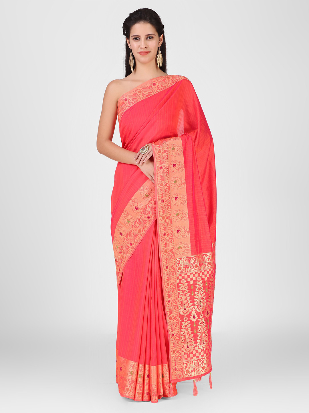 

DUNGRANI Coral & Gold-Toned Woven Design Zari Art Silk Banarasi Saree