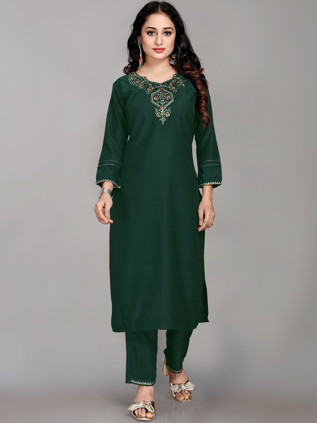 

Mclothings Women Green Kurta with Trousers