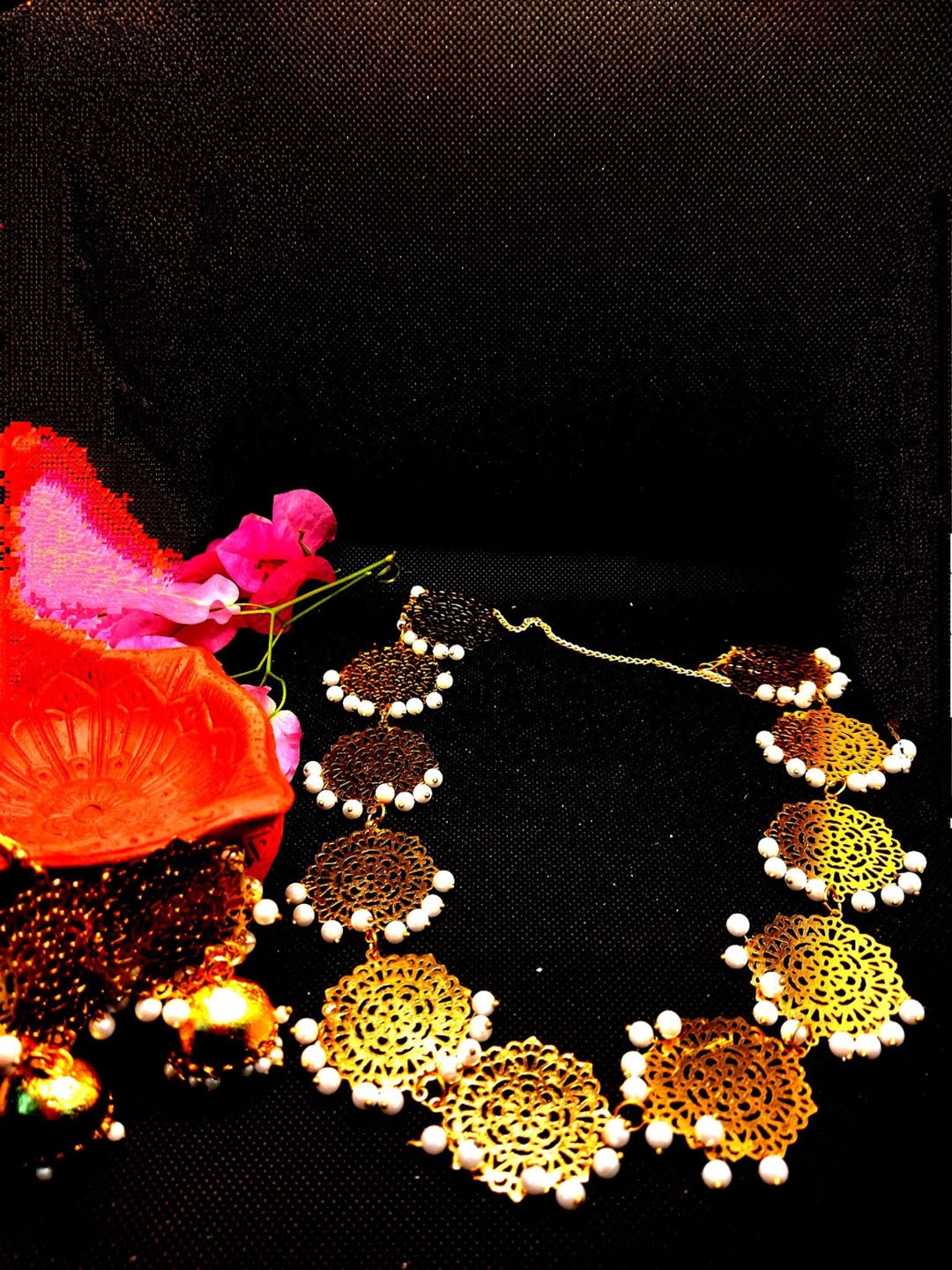 

Kshitij Jewels Gold-Plated Gold-Toned Beaded Jewellery Set