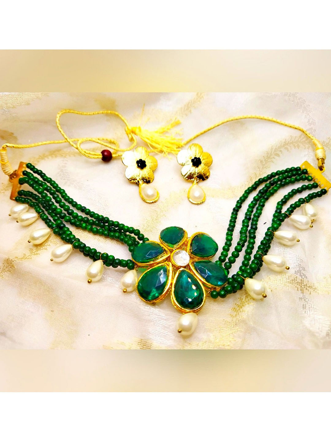 

Kshitij Jewels Gold-Plated Green Stone & Pearl Studded Jewellery Set