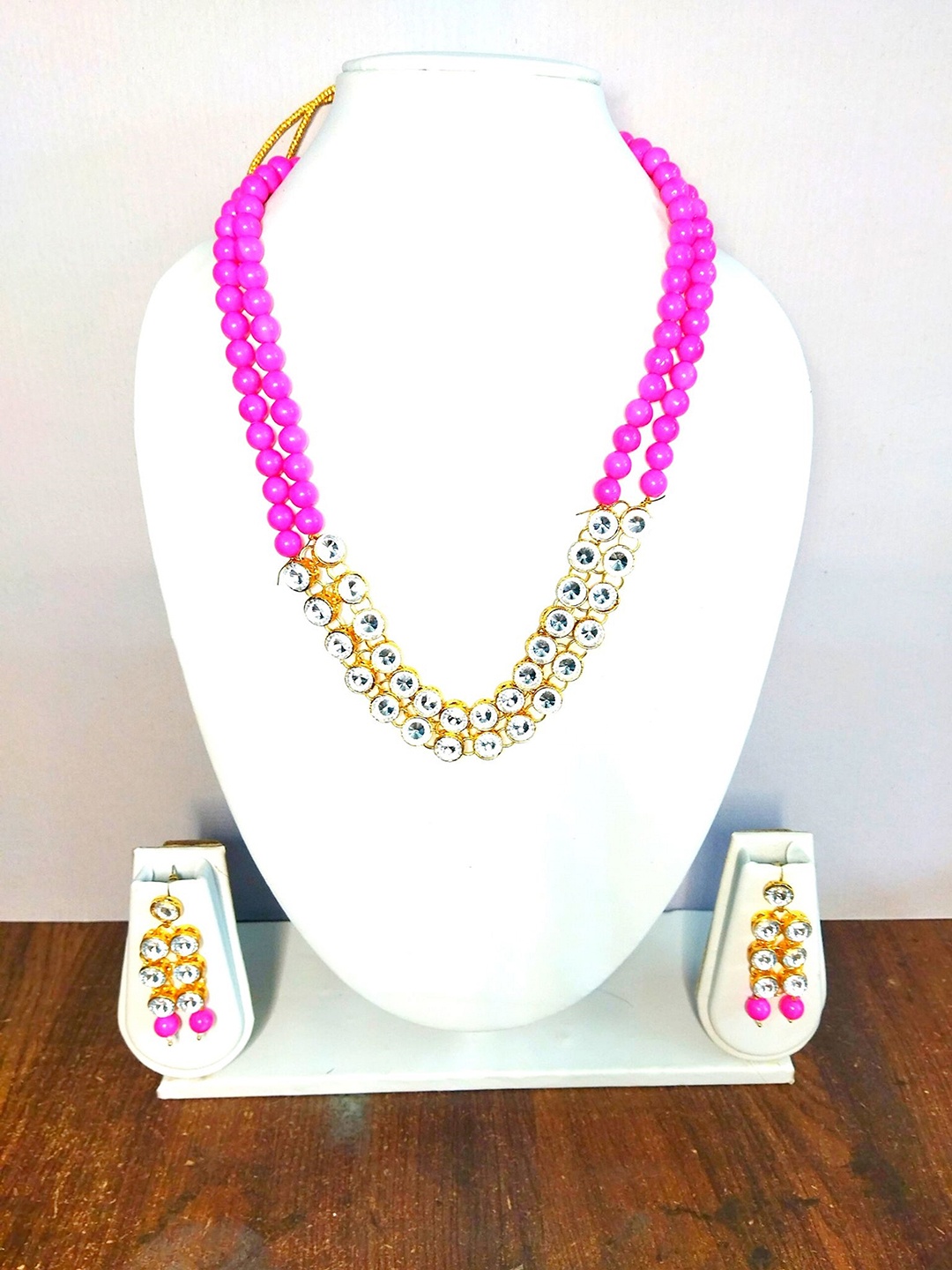 

Kshitij Jewels Fuchsia Gold Plated Jewellery Set